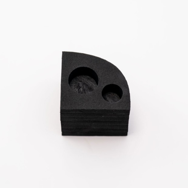 Metric foam holder