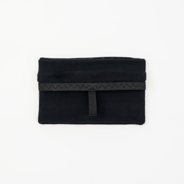 Elastic mesh pocket
